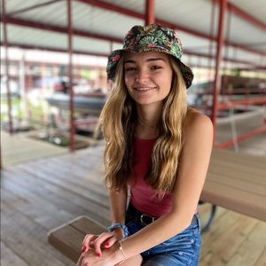 Meet your Posher, Graceanne